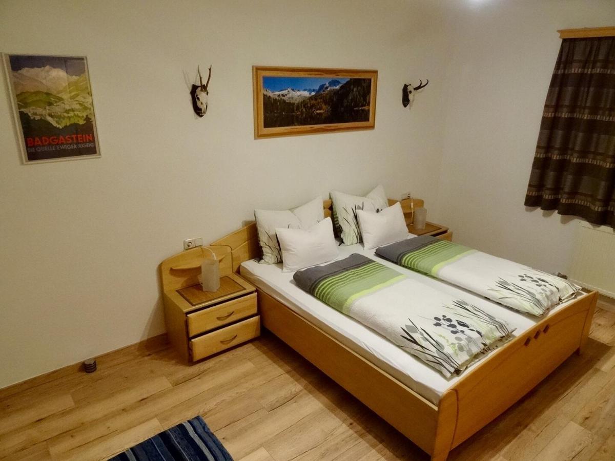 Landhaus Rathgeb บาดกัสไตน์ ภายนอก รูปภาพ